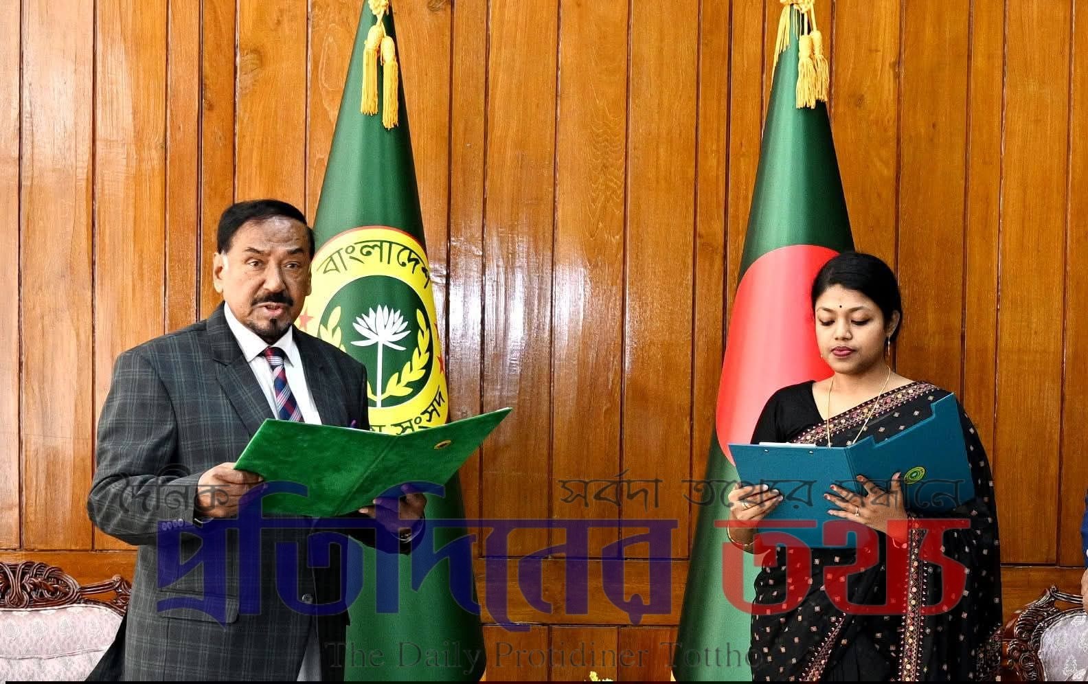 সংরক্ষিত মহিলা আসনে নব-নির্বাচিত সংসদ-সদস্য মোছাঃ নুসরাত তাবাসসুম জ্যোতি’র শপথ গ্রহণ অনুষ্ঠিত